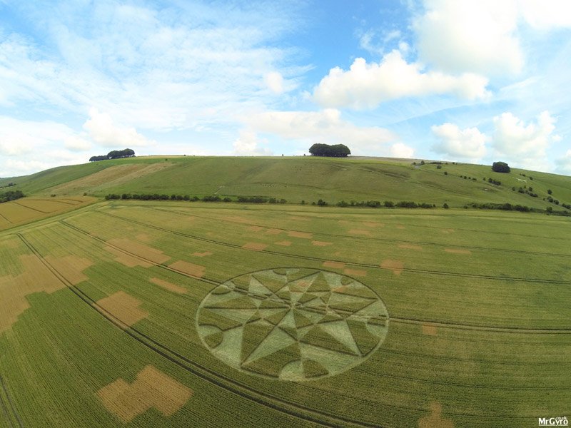 2017 Circles: Hackpen Hill, nr Broad Hinton