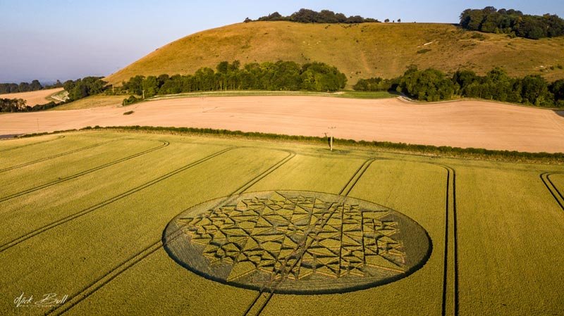 2018 Circles: Martinsell Hill Hoax, nr Wotton Rivers, Wiltshire